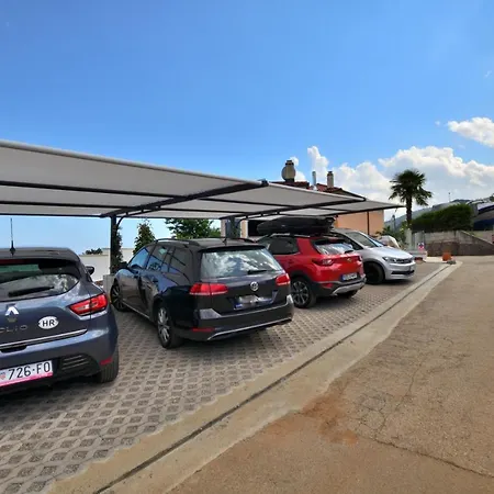 Apartment New With Terrace And Sea View 1 Poljane