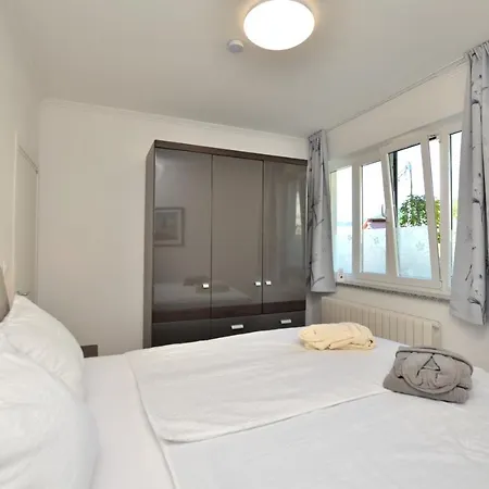 New With Terrace And Sea View 1 Appartement Poljane