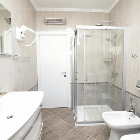 Apartment New With Terrace And Sea View 1 Poljane